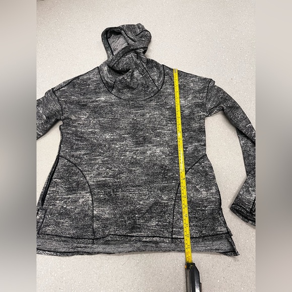 Lululemon forever endeavour long sleeve black and white size 8 like new - Picture 6 of 14